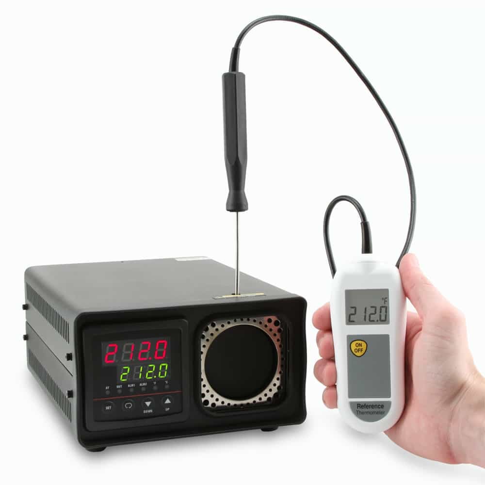 BlackbodyIR-portable-infrared-calibrator-blackbody-target-g01.jpg